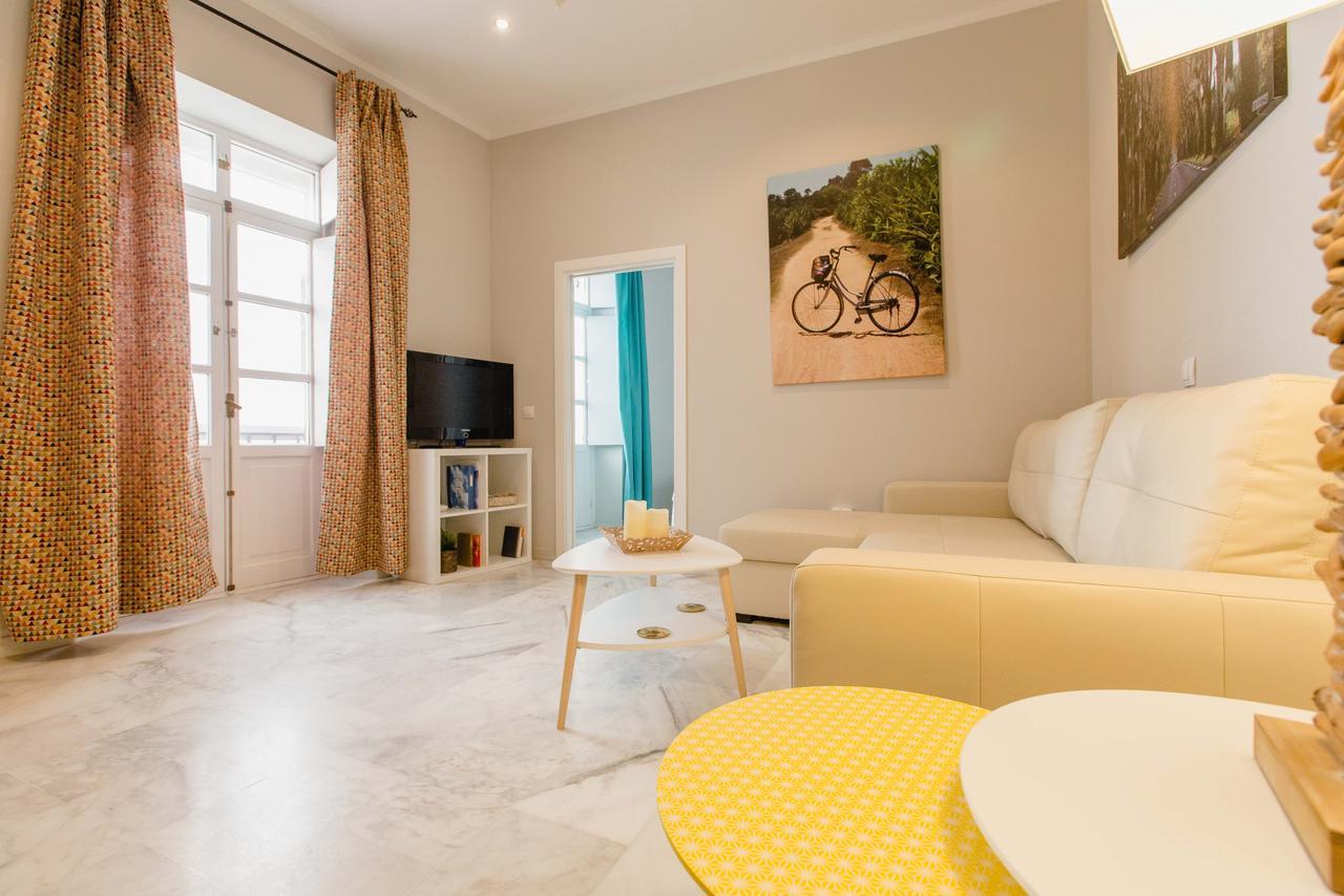 Apartamento La Casa Del Almirante Кадис Экстерьер фото